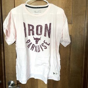 Under Armour Tee - Light pink - Size XL
